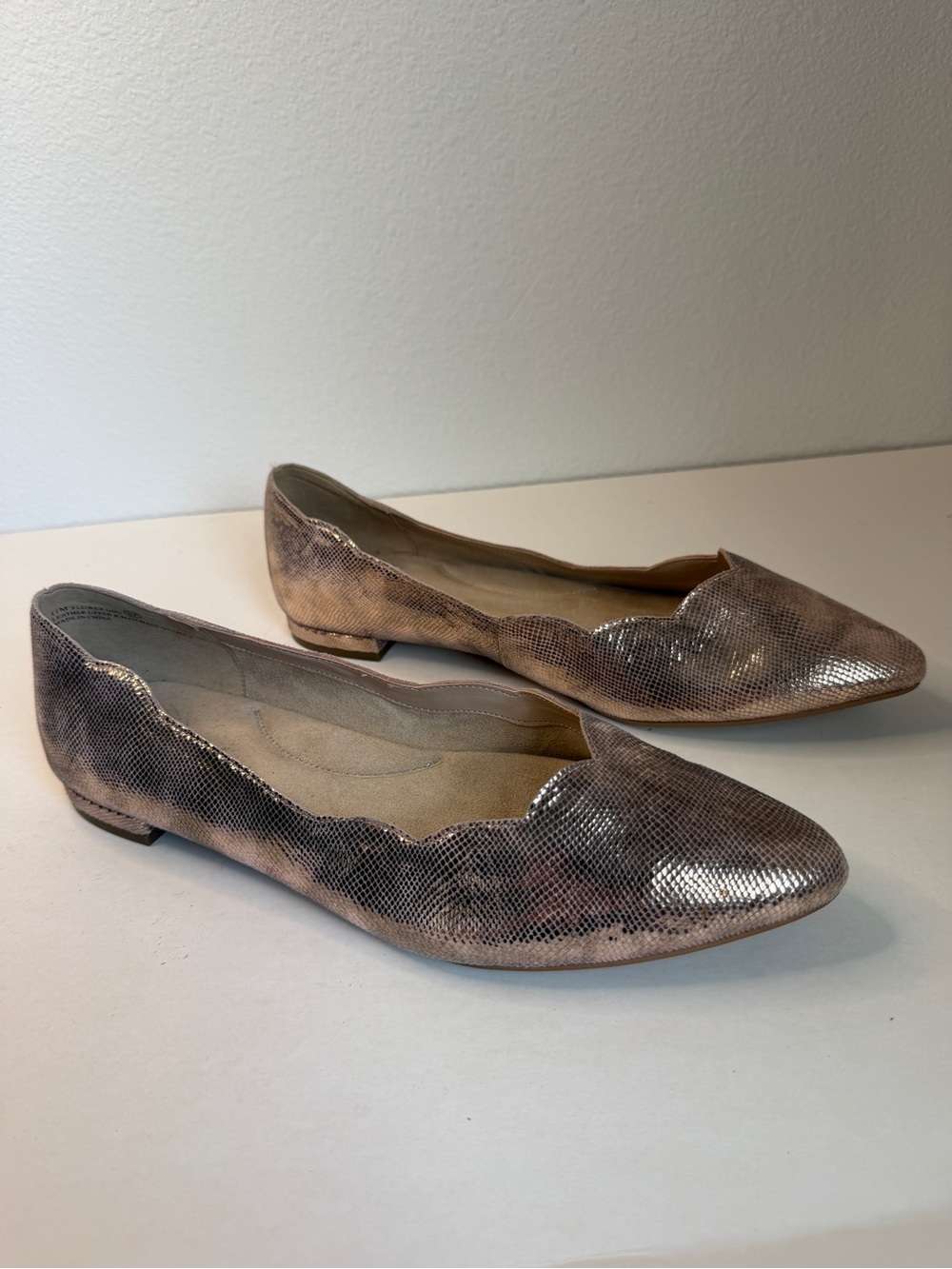 Aerosoles Leather Rose Gold Pointed Toe Ballet Flats Size 11